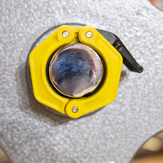 Body-Solid Tools Lock-Jaw OLY 2 Barbell Collars