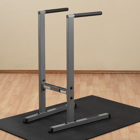 Body-Solid Dip Station