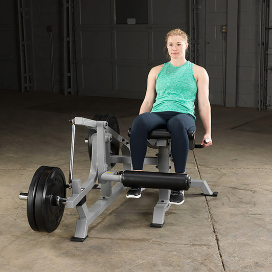 Leg Extension start on the Pro ClubLine LVLE Leverage Leg Extension by Body-Solid
